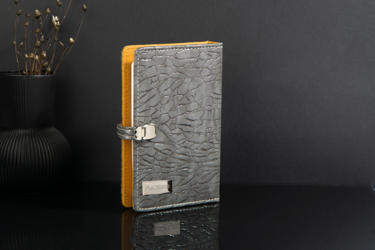 کلاسور 160 جوانان 1/8 ( 6حلقه)